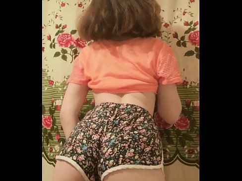 ❤️ Секси младо бебе кое ги соблекува шорцевите пред камера Домашно порно кај нас mk.credit-assorti.ru ﹏